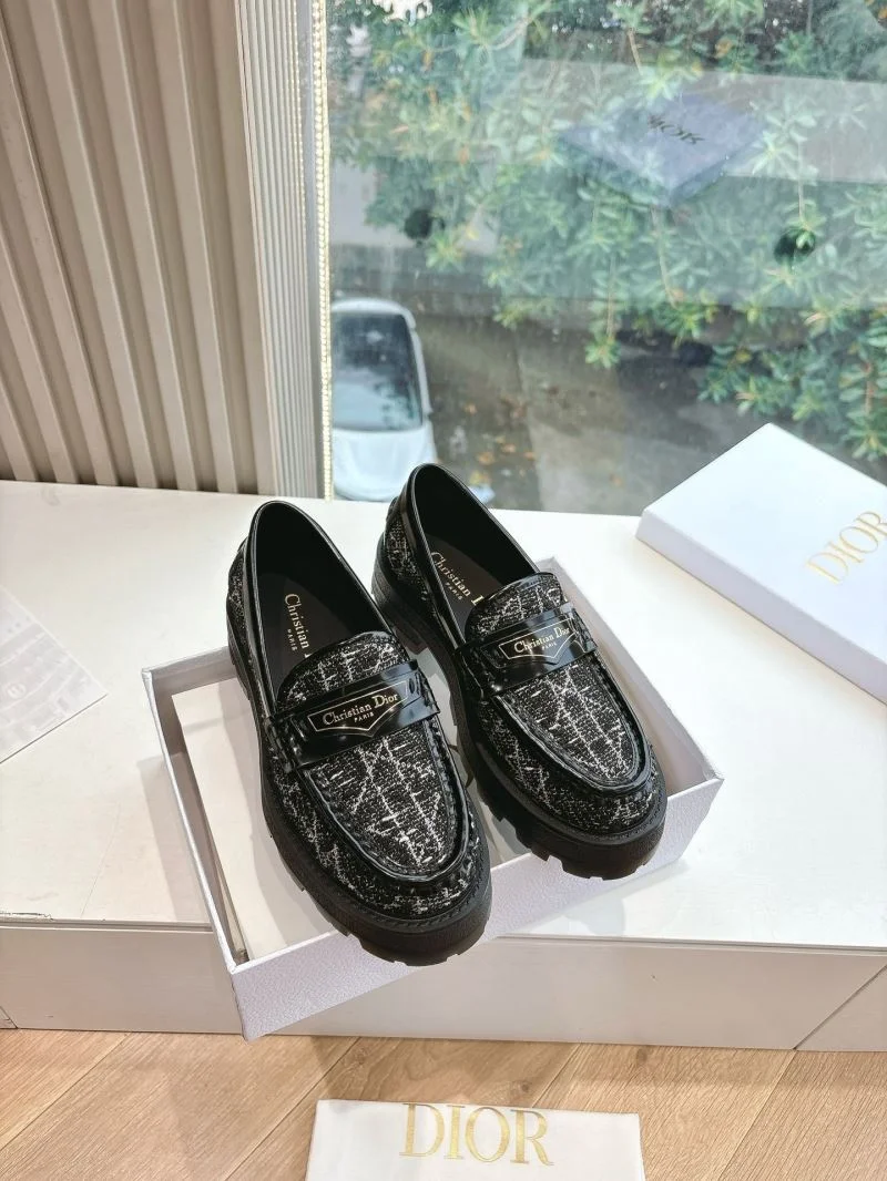 TravelReady Christian Dior Low Shoes 21562