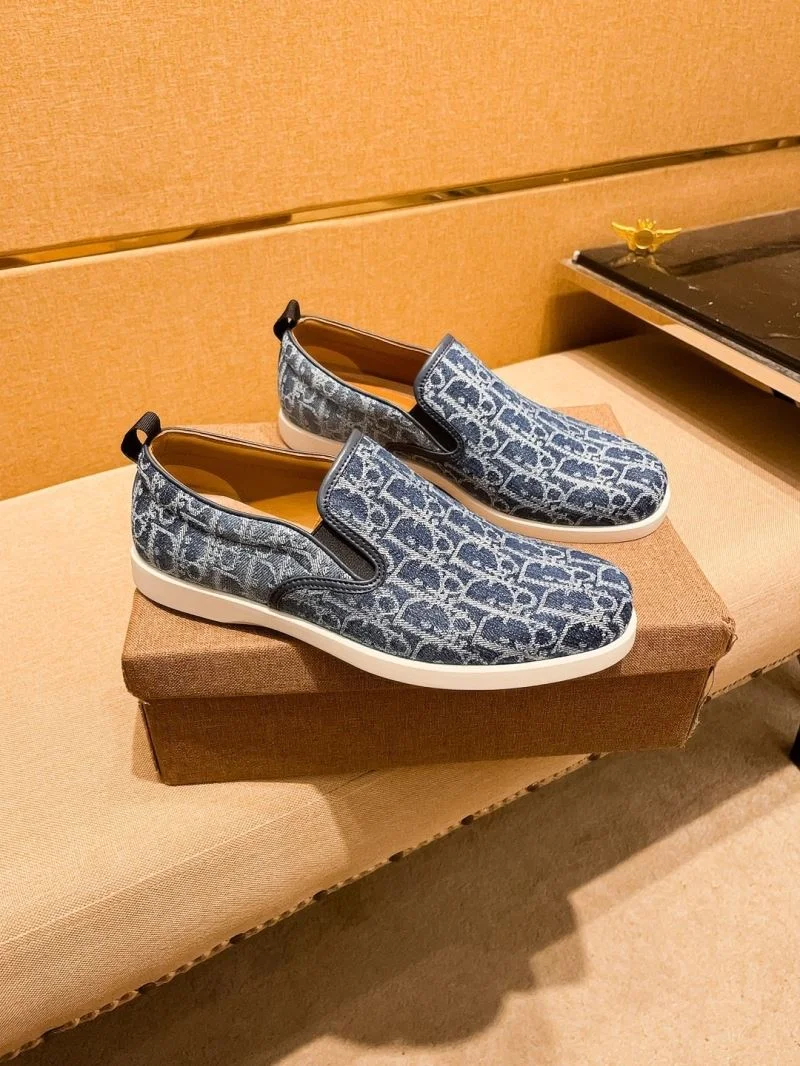 Cozy Christian Dior Low Shoes 22360