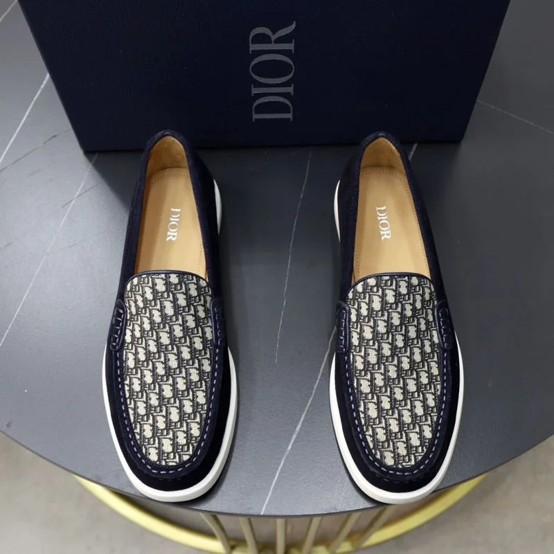 Christian Dior Low Shoes WaterResistant 22322