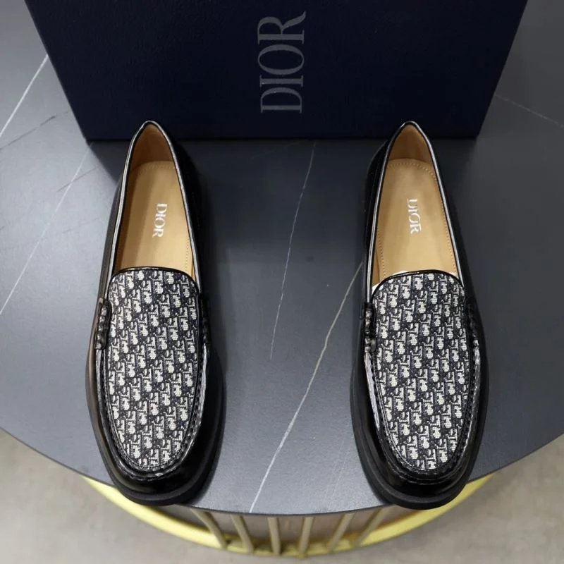 Supportive Christian Dior Low Shoes 22301