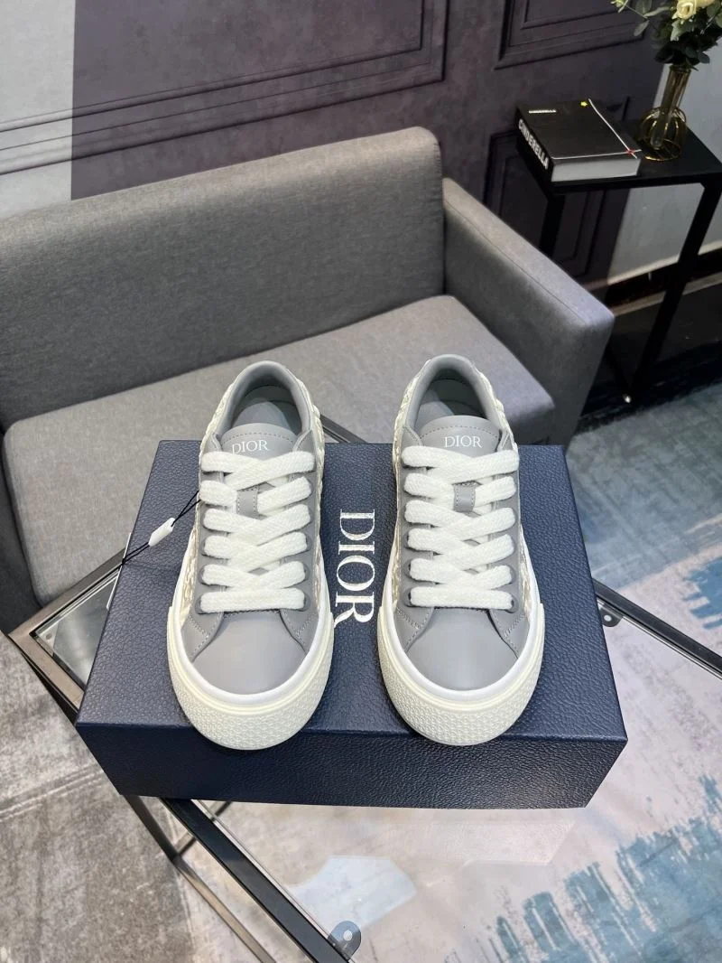 Christian Dior Low Shoes Minimalist 22281