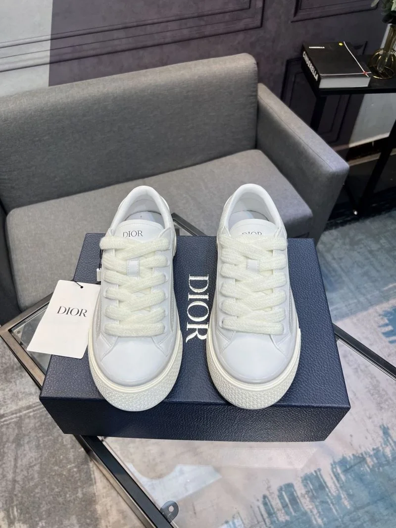 UrbanChic Christian Dior Low Shoes 22284