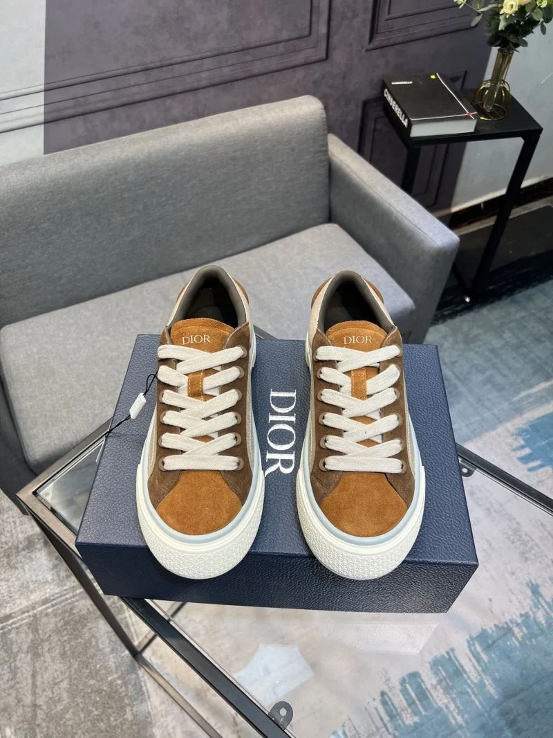 Seasonal Christian Dior Low Shoes 22280