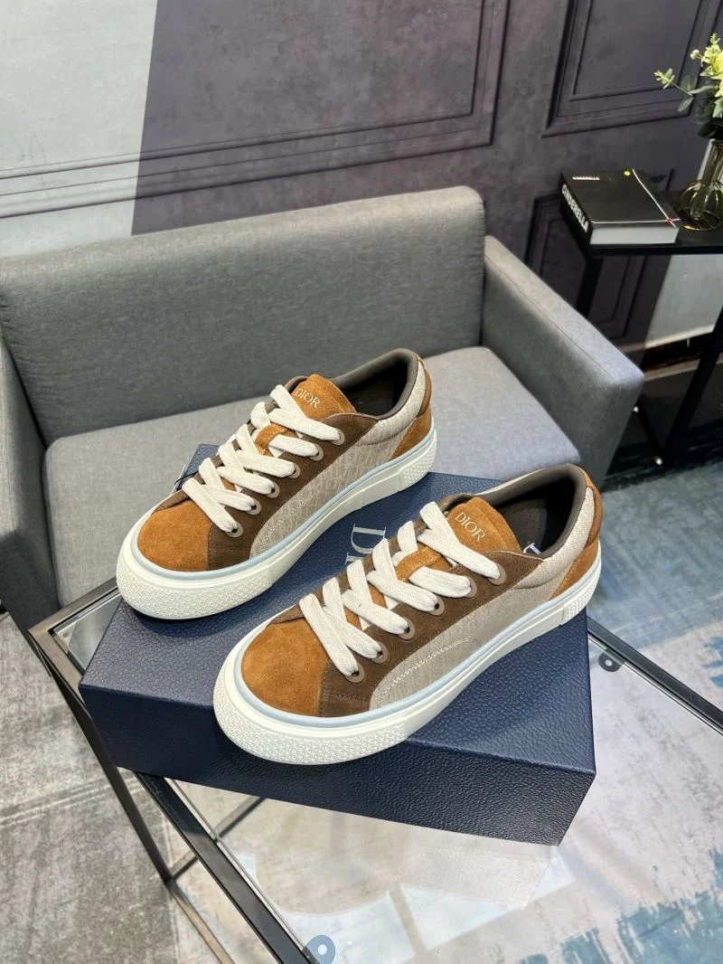 Seasonal Christian Dior Low Shoes 22280