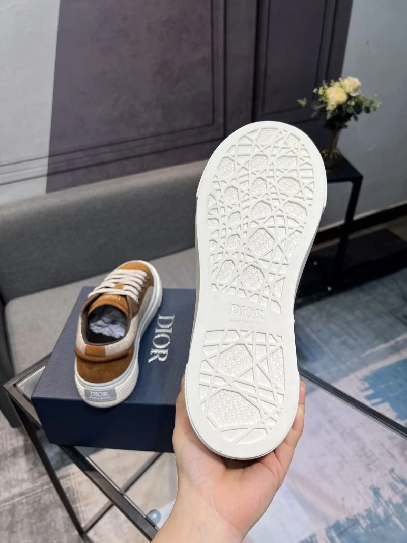 Seasonal Christian Dior Low Shoes 22280