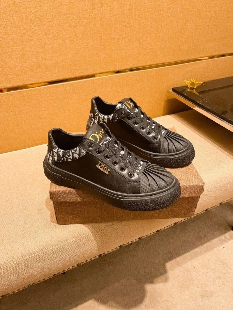 Christian Dior Low Shoes Chic 22256