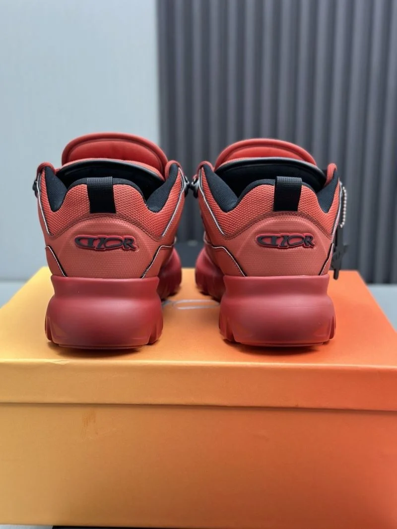 Sporty Christian Dior Low Shoes 22565