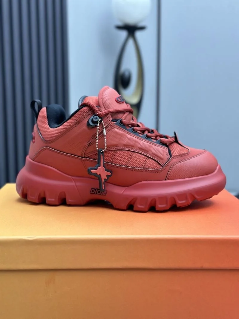 Sporty Christian Dior Low Shoes 22565