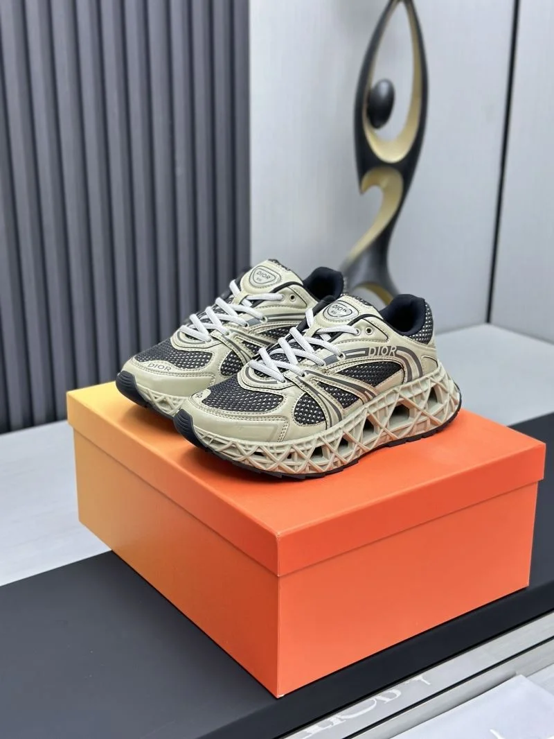 WellDesigned Christian Dior Low Shoes 22554