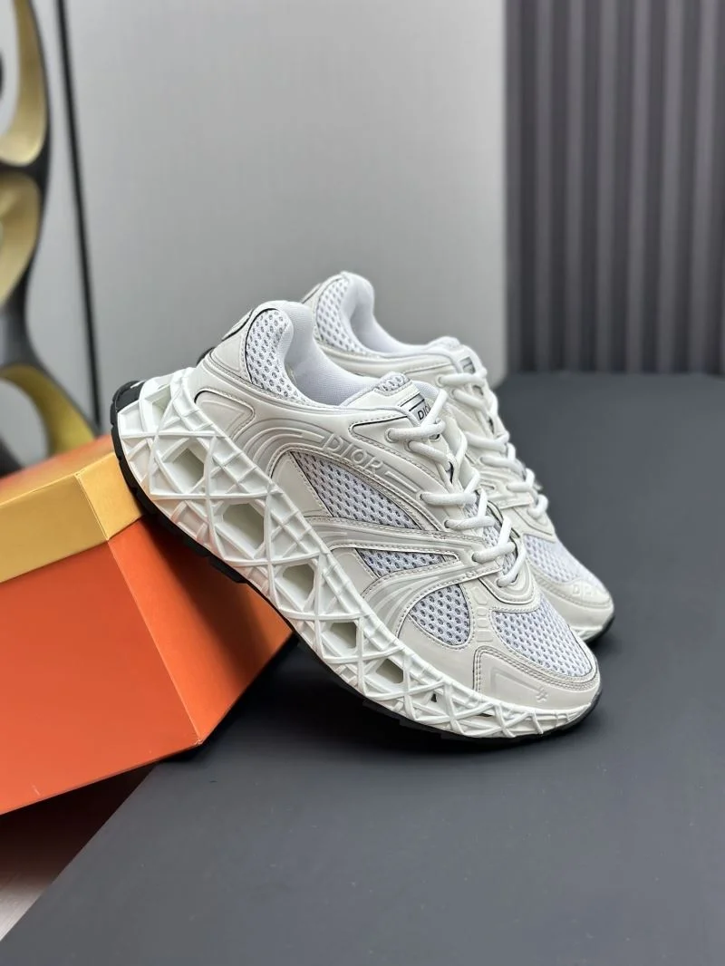 Bright Christian Dior Low Shoes 22550