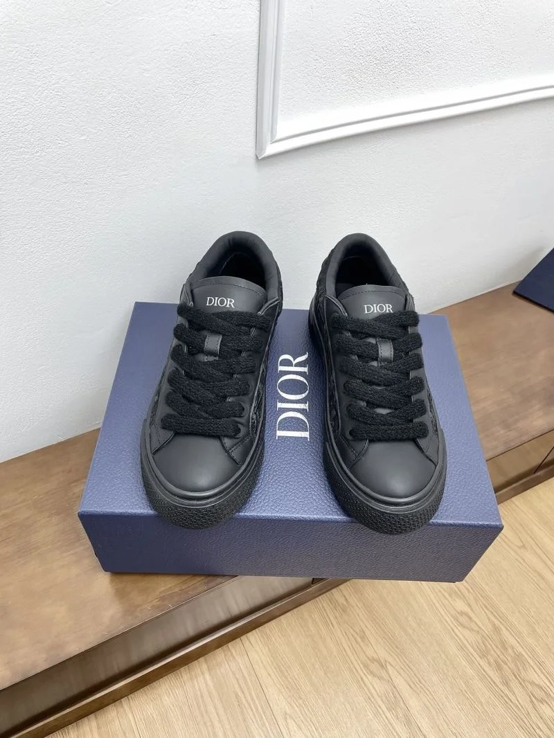 Christian Dior Low Shoes Durable 22544