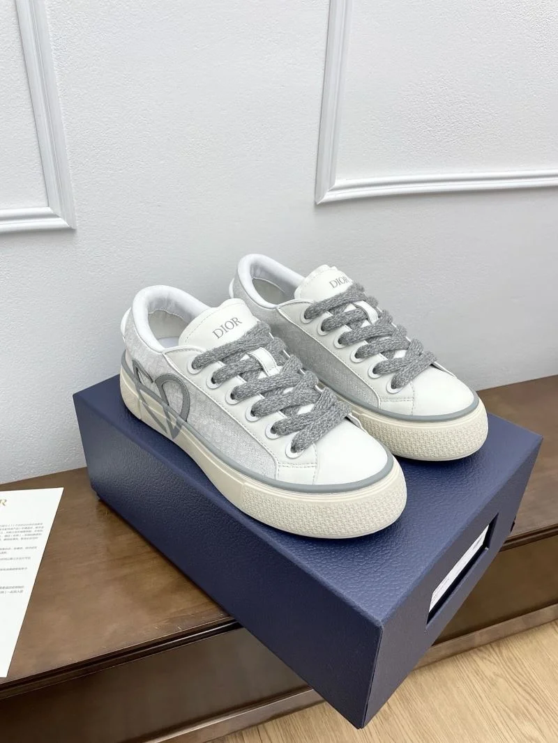 Christian Dior Low Shoes Elegant 22551