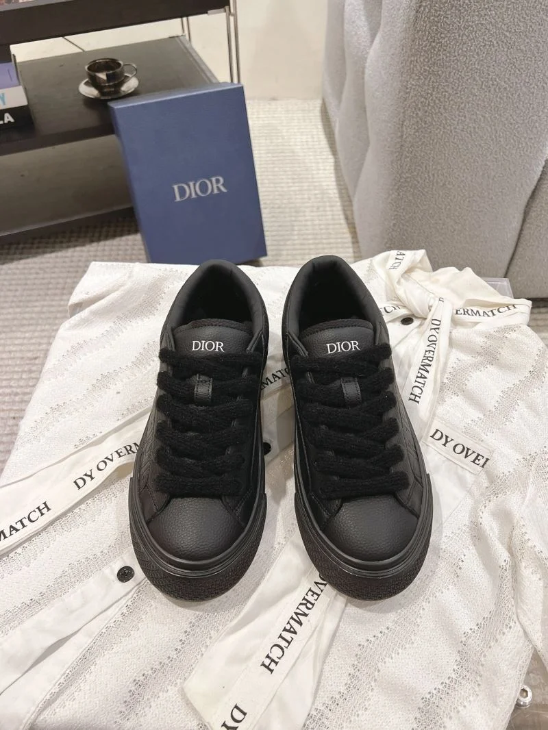 Christian Dior Low Shoes Fashionable 20940
