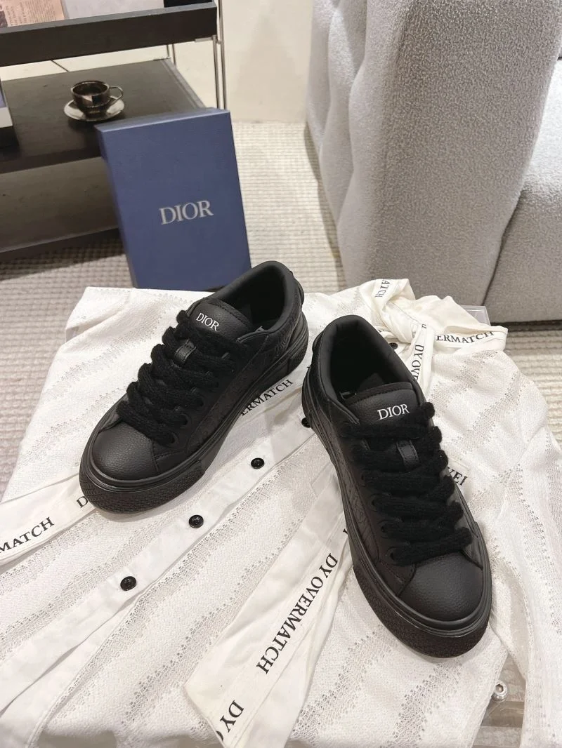 Christian Dior Low Shoes Fashionable 20940