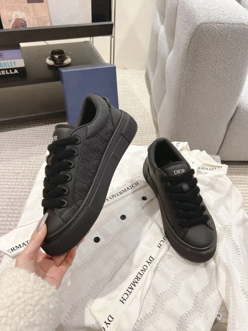 Christian Dior Low Shoes Fashionable 20940