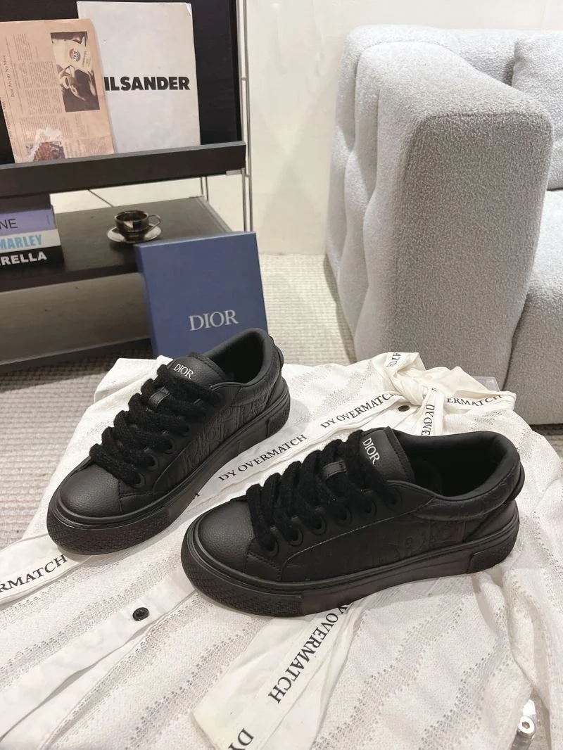 Christian Dior Low Shoes Fashionable 20940