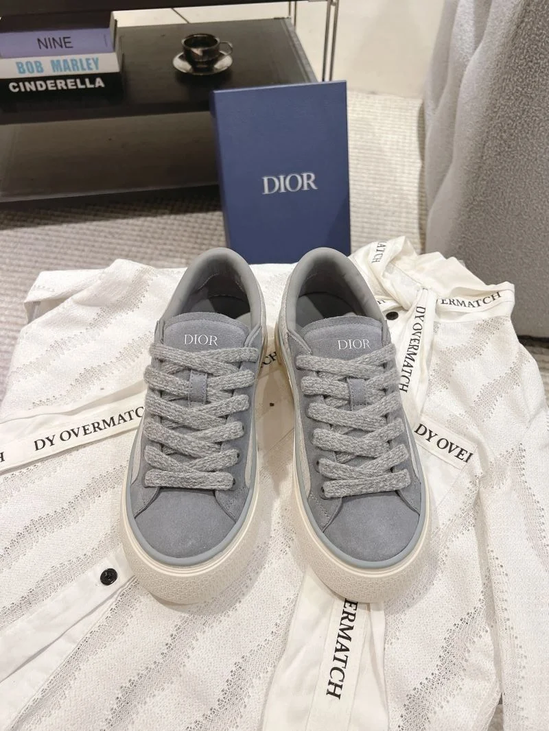 Effortless Christian Dior Low Shoes 20930