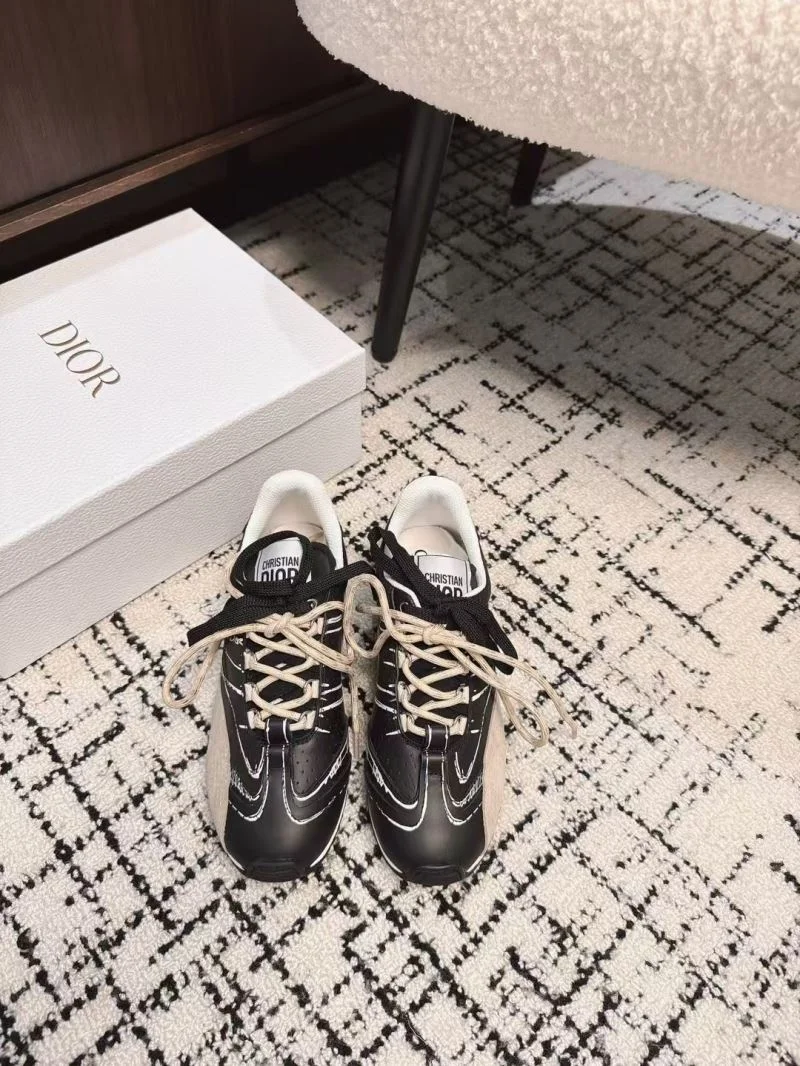 Practical Christian Dior Low Shoes 20918