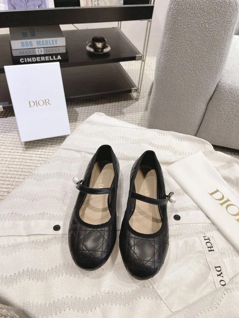 Christian Dior Low Shoes Trendy 20885