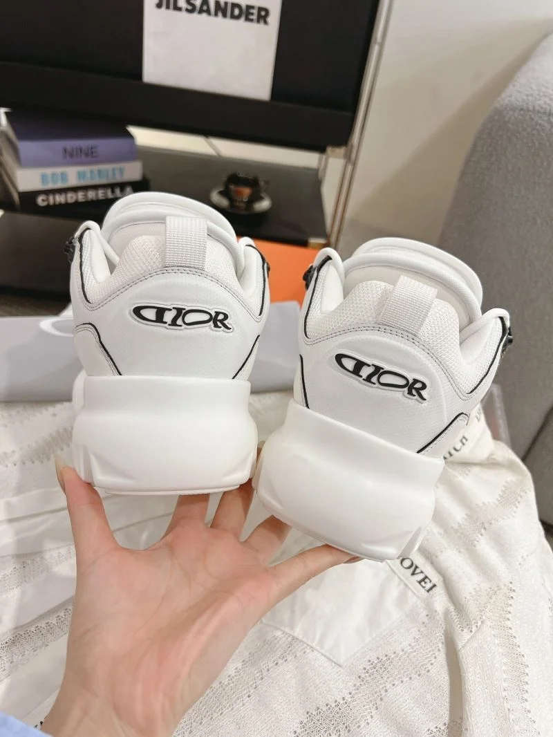 Supportive Christian Dior Low Shoes 20887