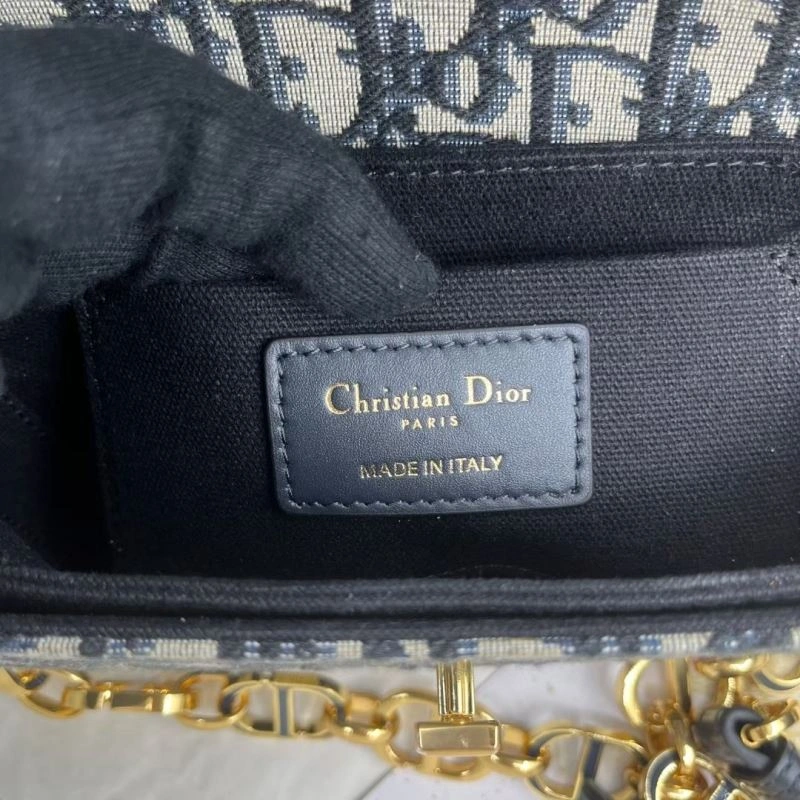 Supportive Christian Dior Montaigne Bags 76107