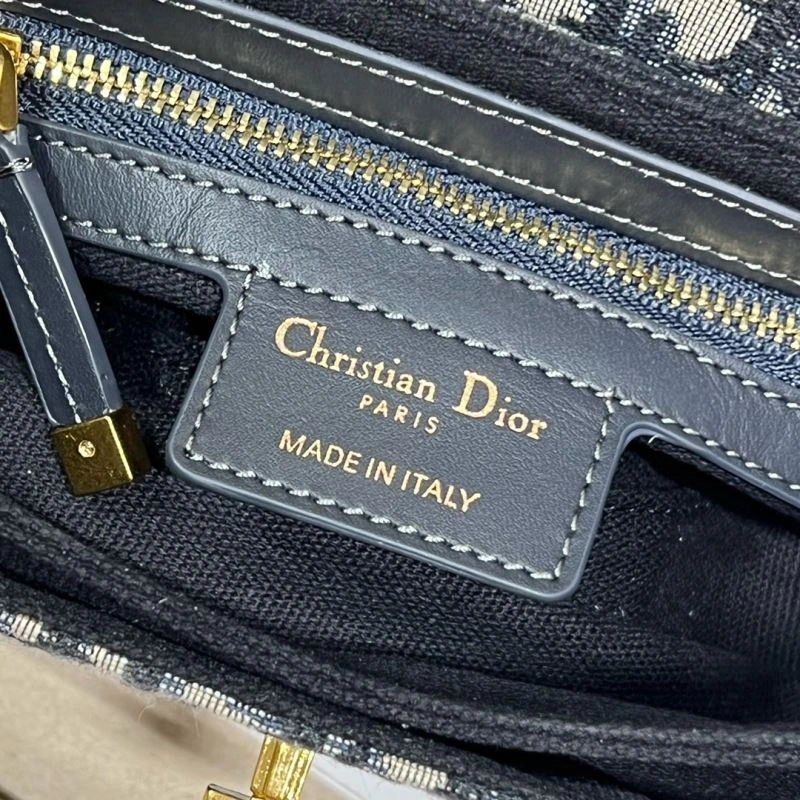 MoistureWicking Christian Dior Montaigne Bags 74170