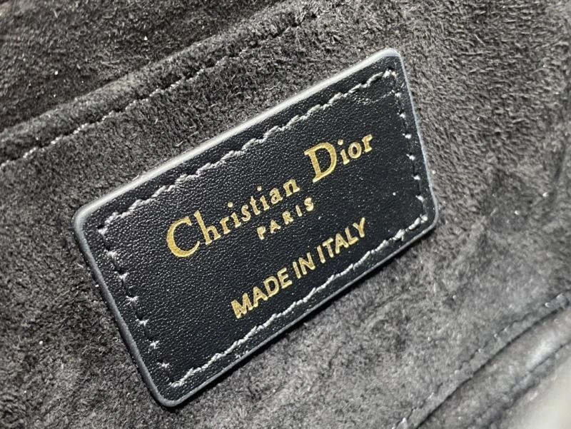 Christian Dior Montaigne Bags Effortless 71154