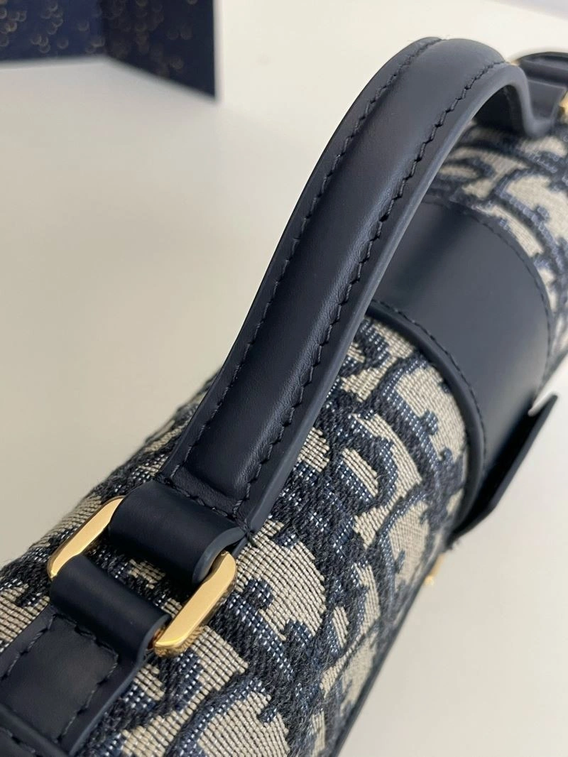 ZipUp Christian Dior Montaigne Bags 64072