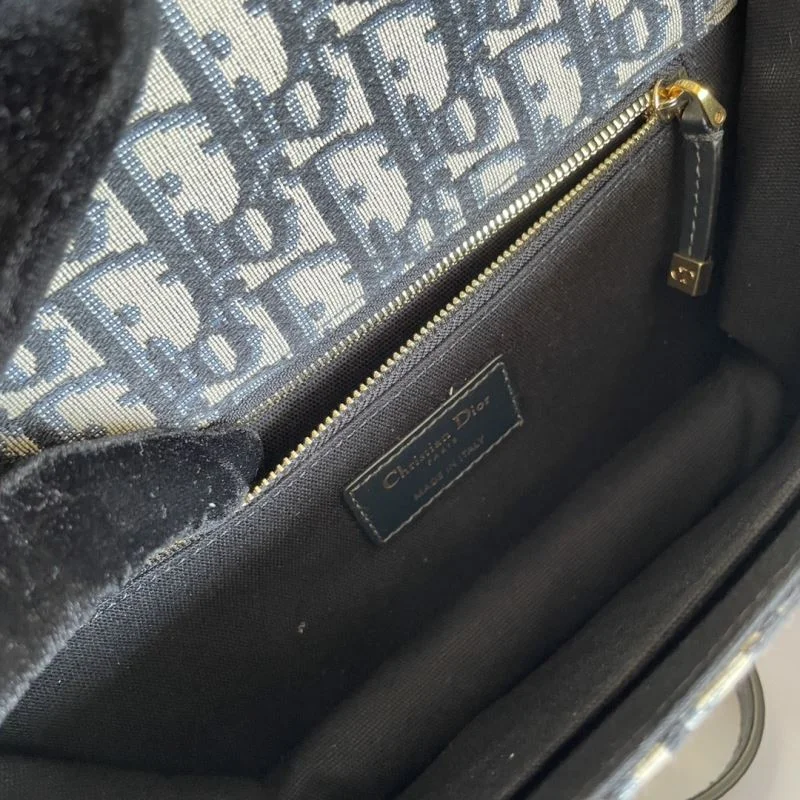 Resilient Christian Dior Montaigne Bags 46424