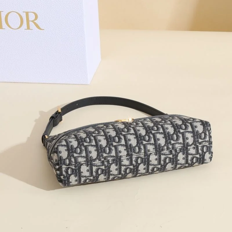 Breathable Christian Dior Montaigne Bags 46448