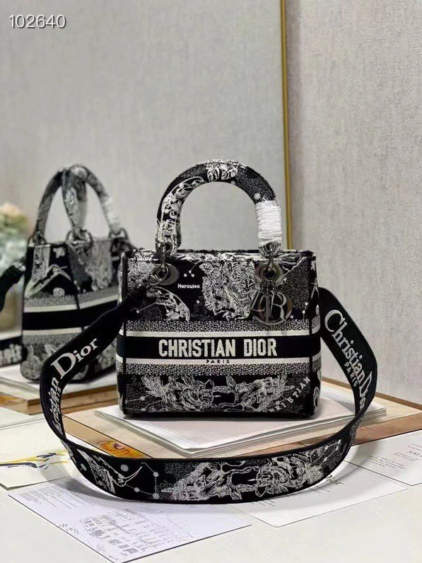 Effortless Christian Dior My Lady Bags 76393