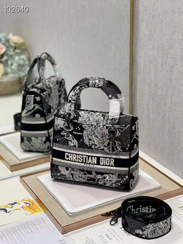Effortless Christian Dior My Lady Bags 76393