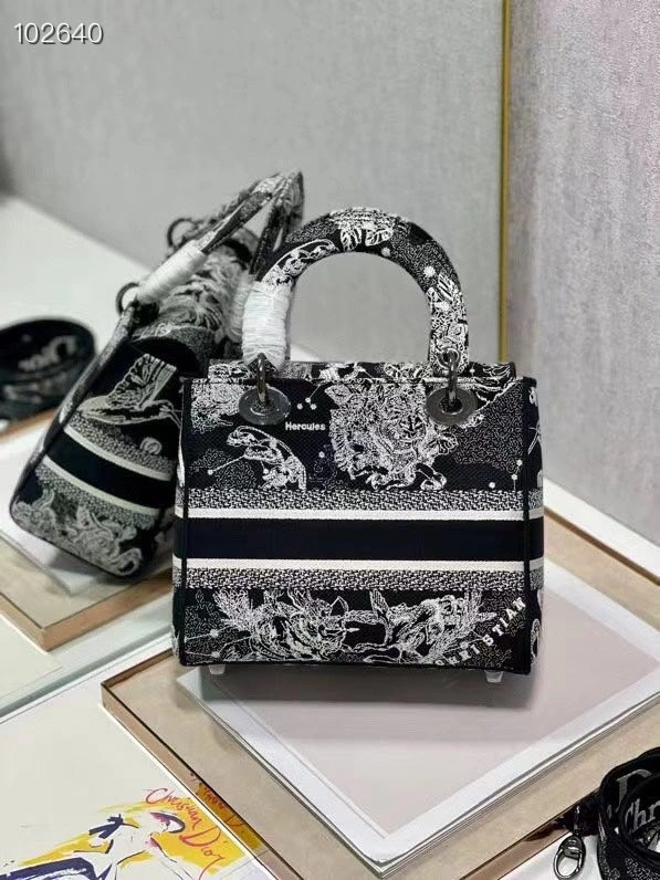 Effortless Christian Dior My Lady Bags 76393