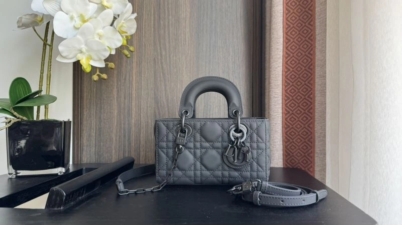 Snug Christian Dior My Lady Bags 71006