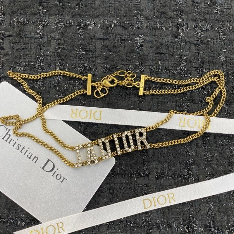 Christian Dior Necklaces Lightweight 235967