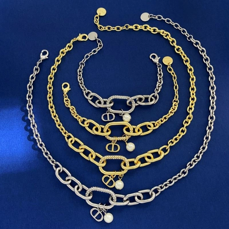 OdorResistant Christian Dior Necklaces 235941