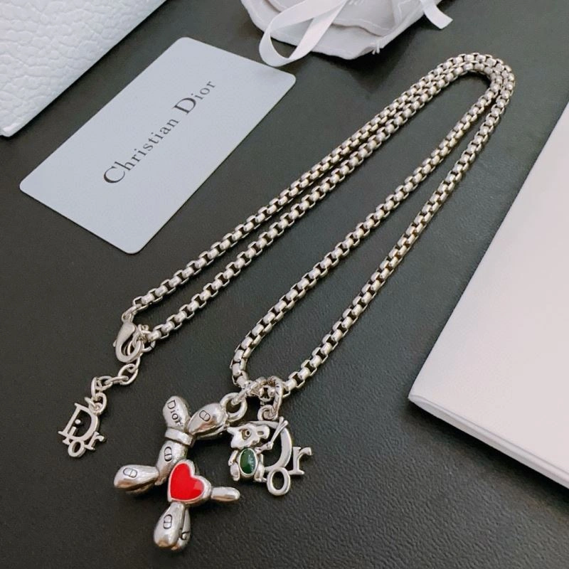 WrinkleFree Christian Dior Necklaces 235801