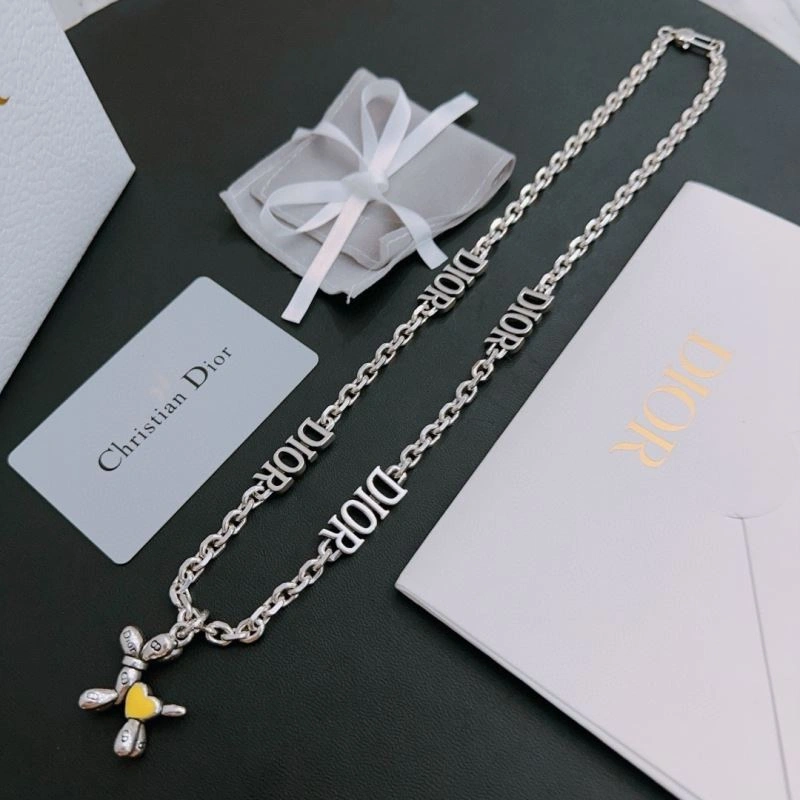Fashionable Christian Dior Necklaces 235748