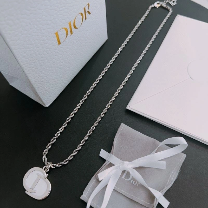Durable Christian Dior Necklaces 235699