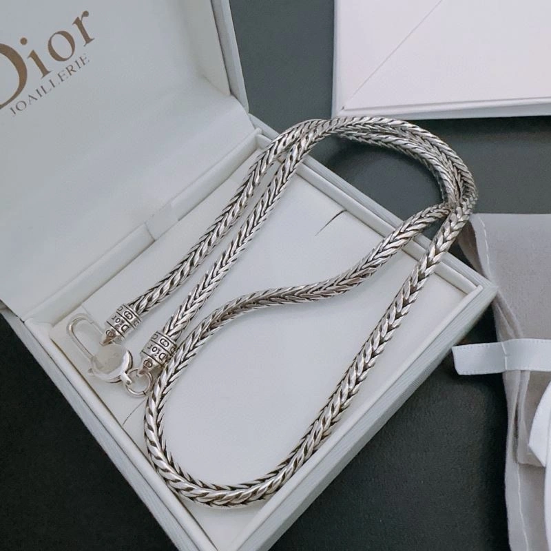 Christian Dior Necklaces Fashionable 235703