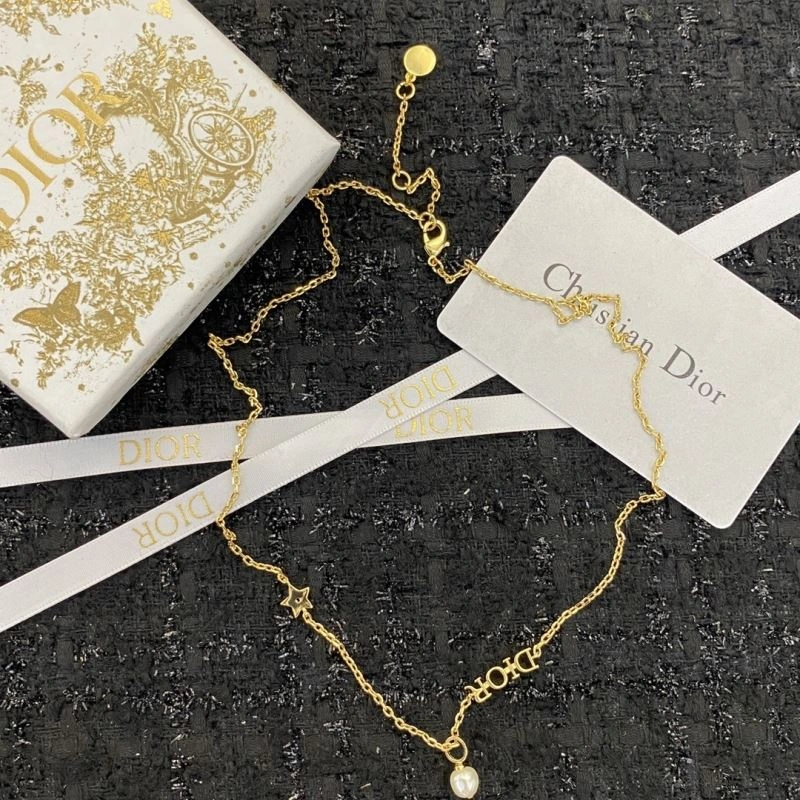 SmoothTexture Christian Dior Necklaces 236277