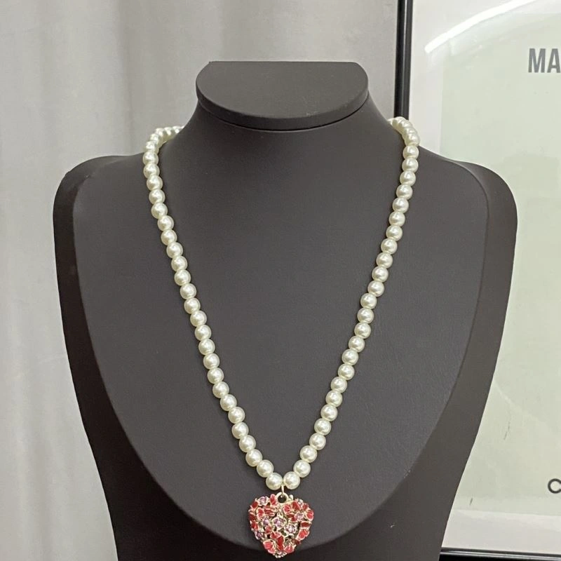 OdorResistant Christian Dior Necklaces 236280
