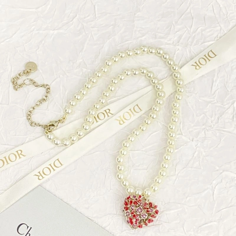 OdorResistant Christian Dior Necklaces 236280