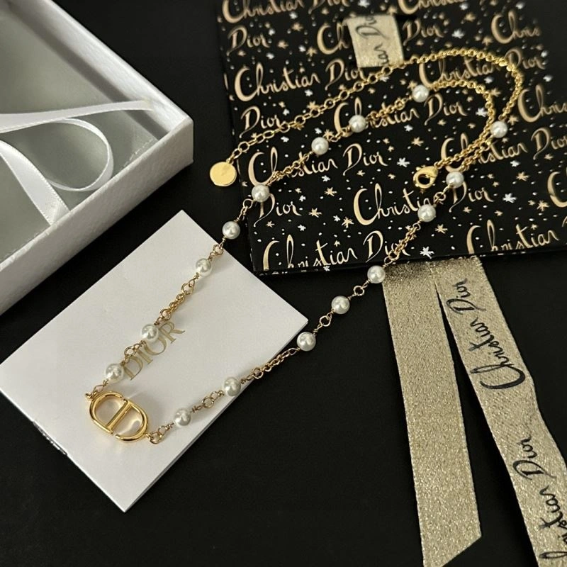 Christian Dior Necklaces Contemporary 236273