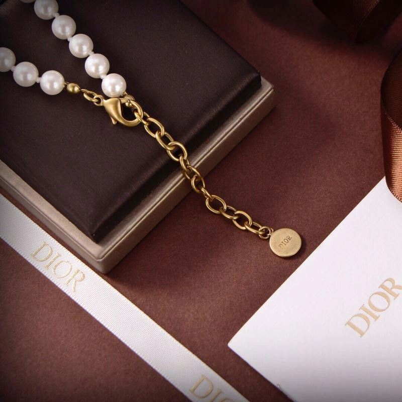 Durable Christian Dior Necklaces 236251