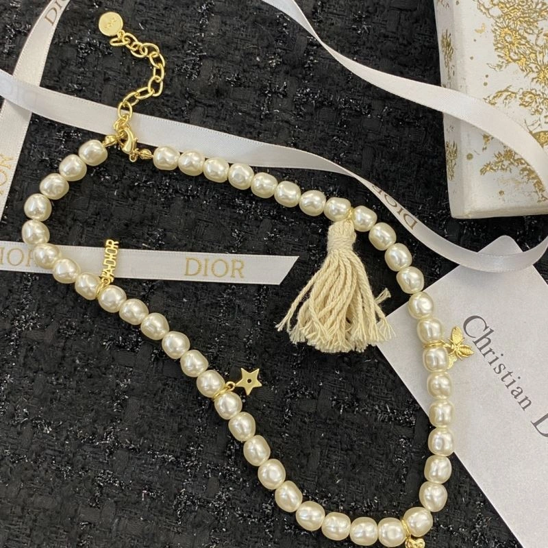 Stylish Christian Dior Necklaces 236240