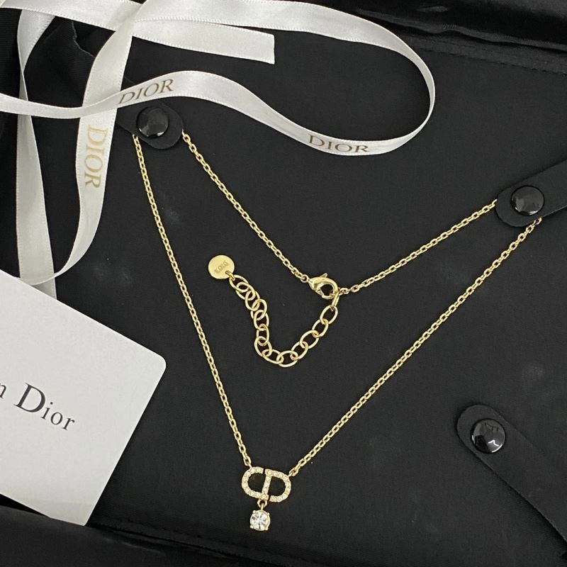 UrbanStyle Christian Dior Necklaces 236239
