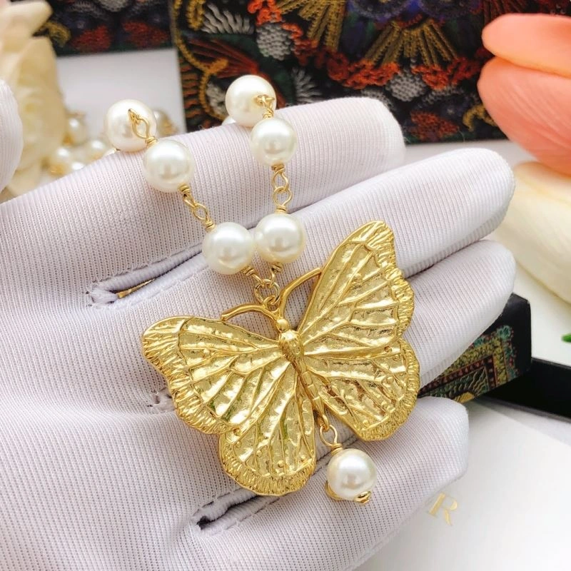 TravelReady Christian Dior Necklaces 236236