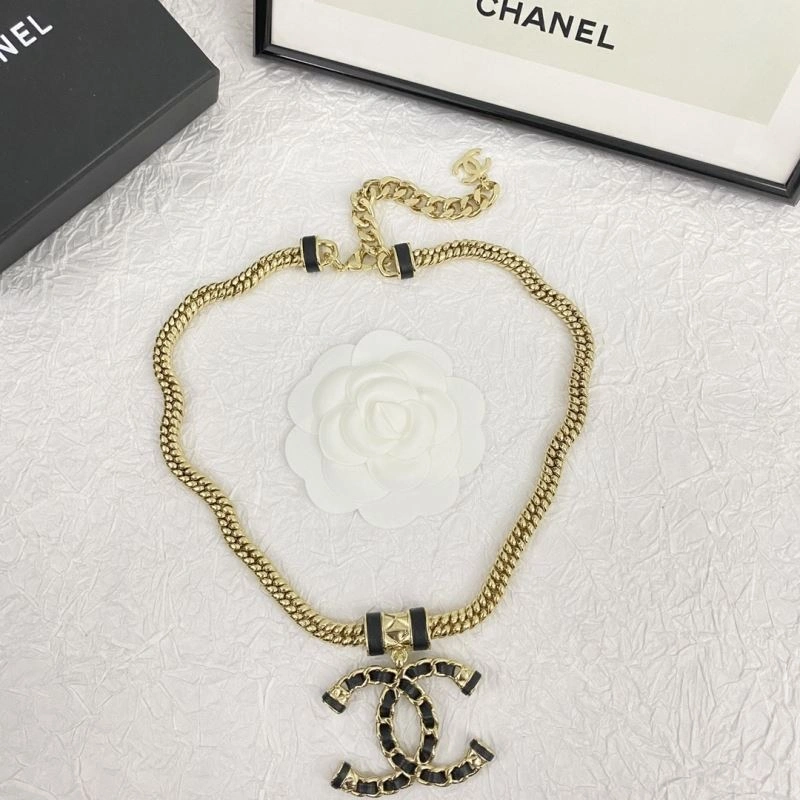 Christian Dior Necklaces Durable 236185
