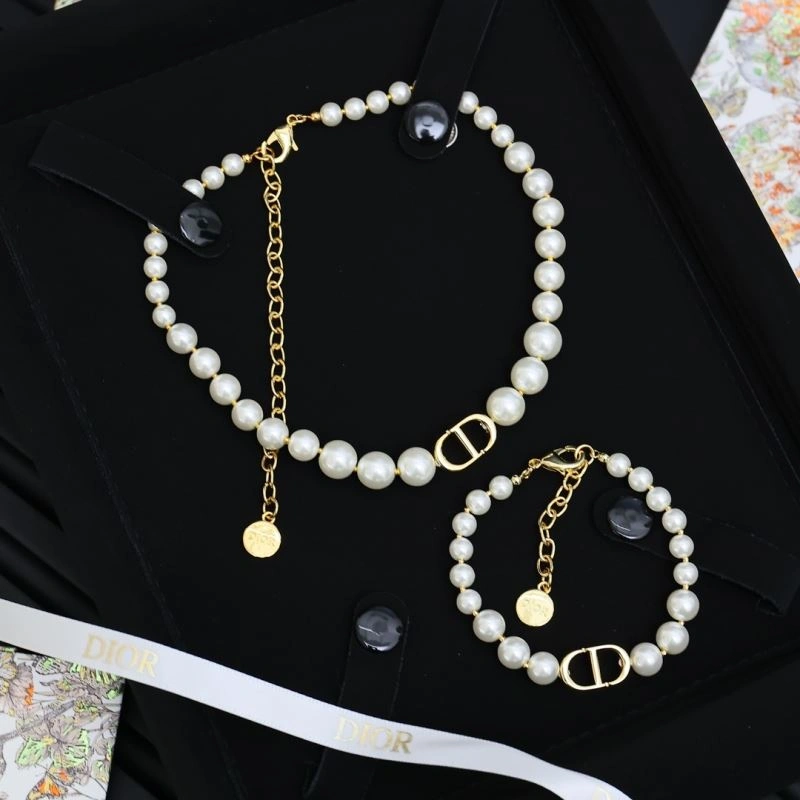Christian Dior Necklaces MoistureWicking 235493